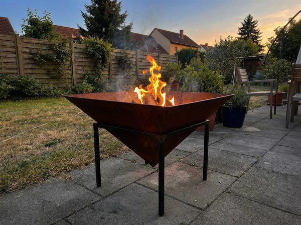AlpStahl Feuerschale Apex - Massiver 6mm Cortenstahl - Feuerkunst aus Kärnten
